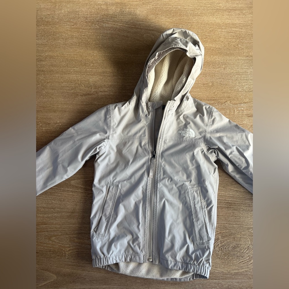 Girls North Face jacket size 5 - a few spots on jacket, as shown in pictures